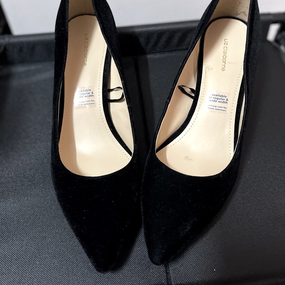 Liz Claiborne Woman Dress Shoes